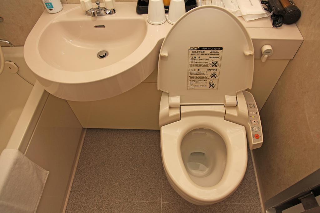Hotel Prime Inn Toyama Zimmer foto