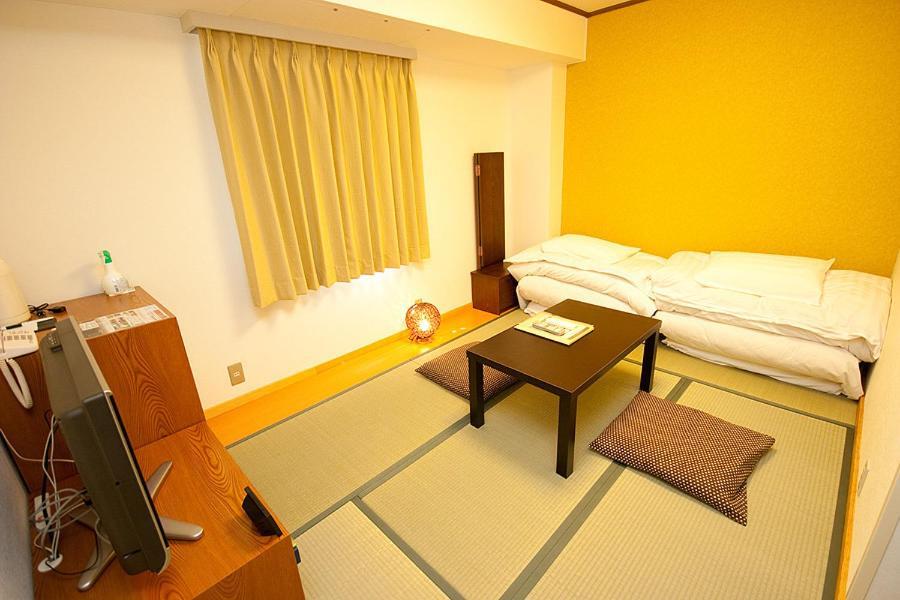 Hotel Prime Inn Toyama Exterior foto