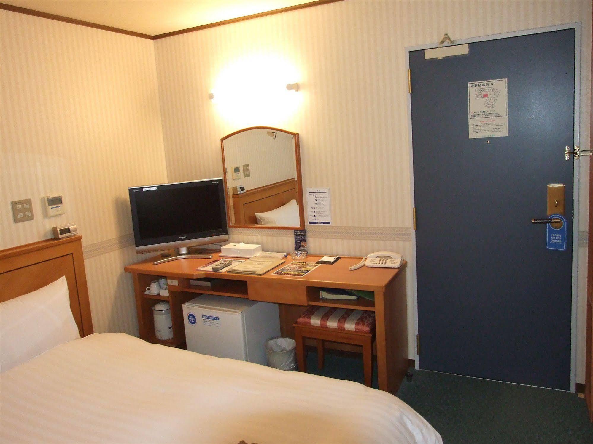 Hotel Prime Inn Toyama Exterior foto